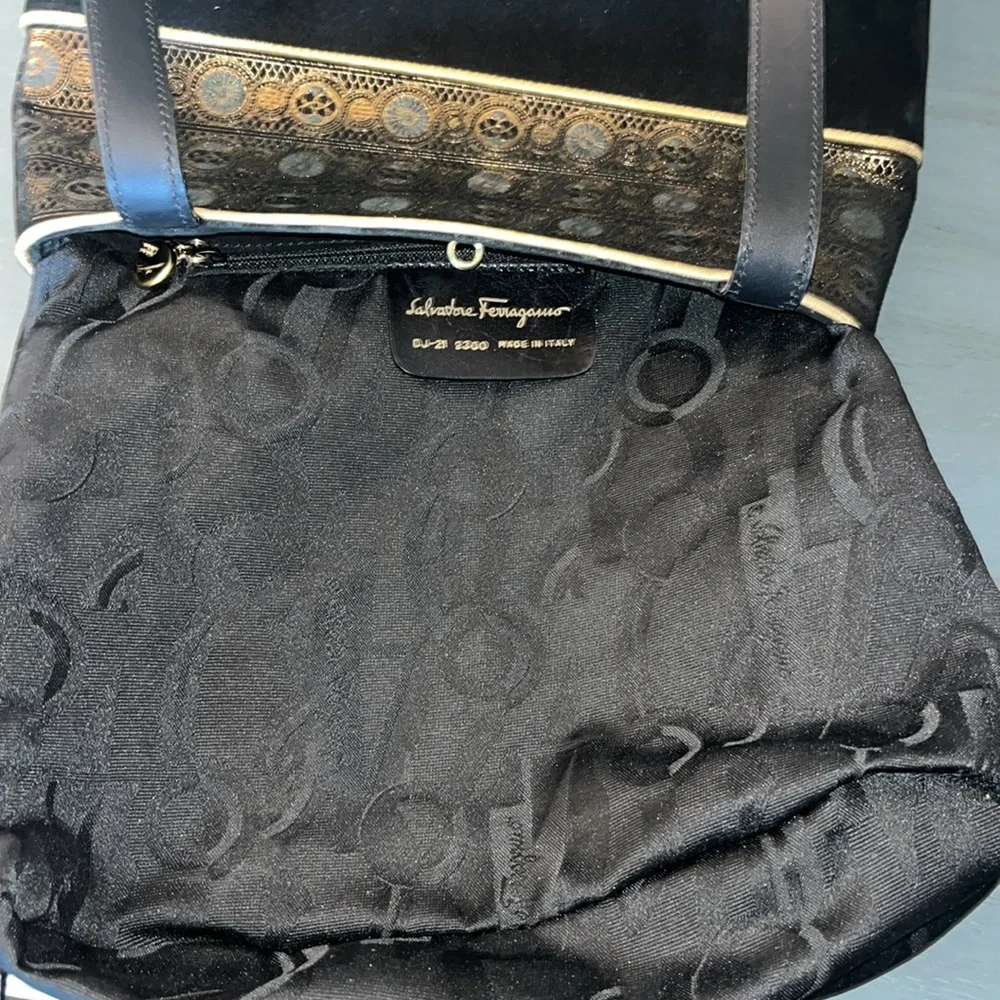 Salvatore Ferragmo Elegant Black Suede Bucket Shoulder Bag w Gold Accents EUC